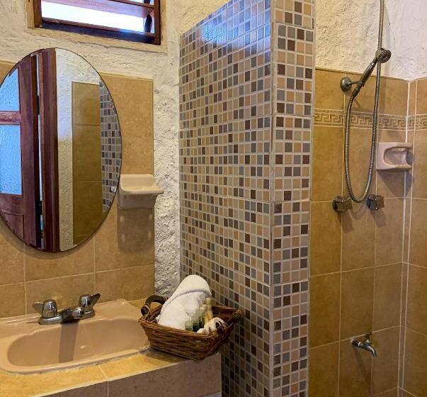 Négyágyas Standard Szoba, Golden Paradise Beach