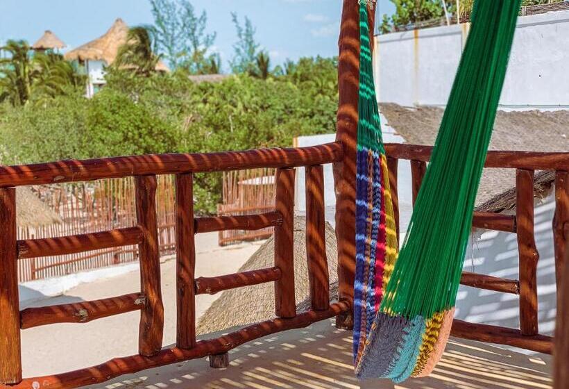 Oldal Tengerre Néző Családi Szoba, Golden Paradise Beach