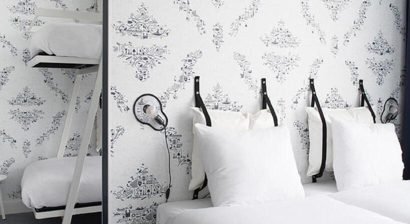 اتاق خانوادگی, Kaboom Hotel Maastricht