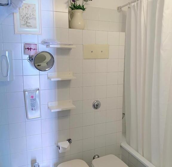 اتاق استاندارد یک نفره, La Calcina