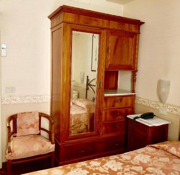 اتاق استاندارد یک نفره, La Calcina