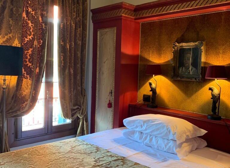 اتاق استاندارد یک تخته با چشم‌انداز, La Calcina