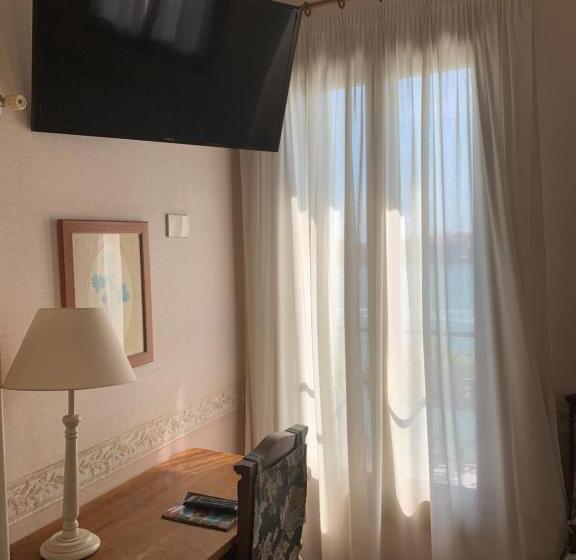 اتاق استاندارد با چشم‌انداز, La Calcina