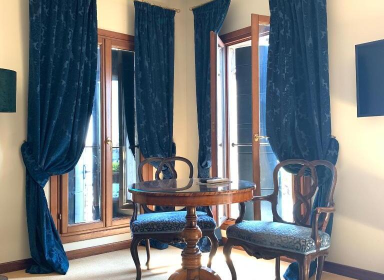 اتاق سوپریور با چشم‌انداز, La Calcina