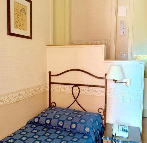 اتاق استاندارد یک نفره, La Calcina