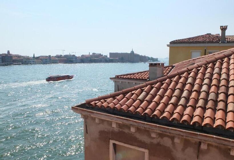 اتاق استاندارد با چشم‌انداز, La Calcina