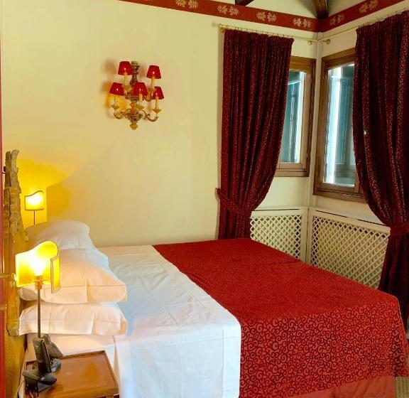 اتاق استاندارد با چشم‌انداز, La Calcina