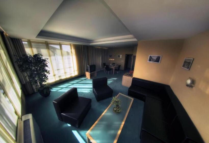 1ベッドルームのデラックスアパートメント, Lav