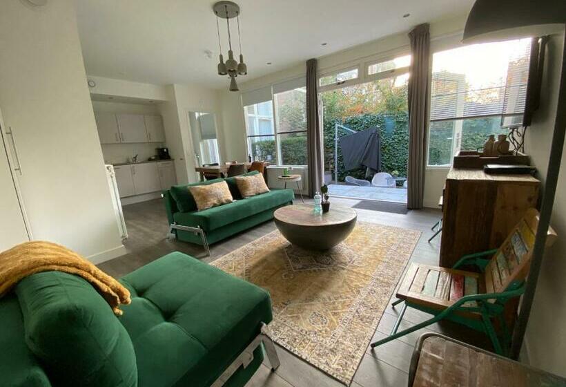 Апартаменты 1 Спальня Нижний Этаж, Oranjestaete