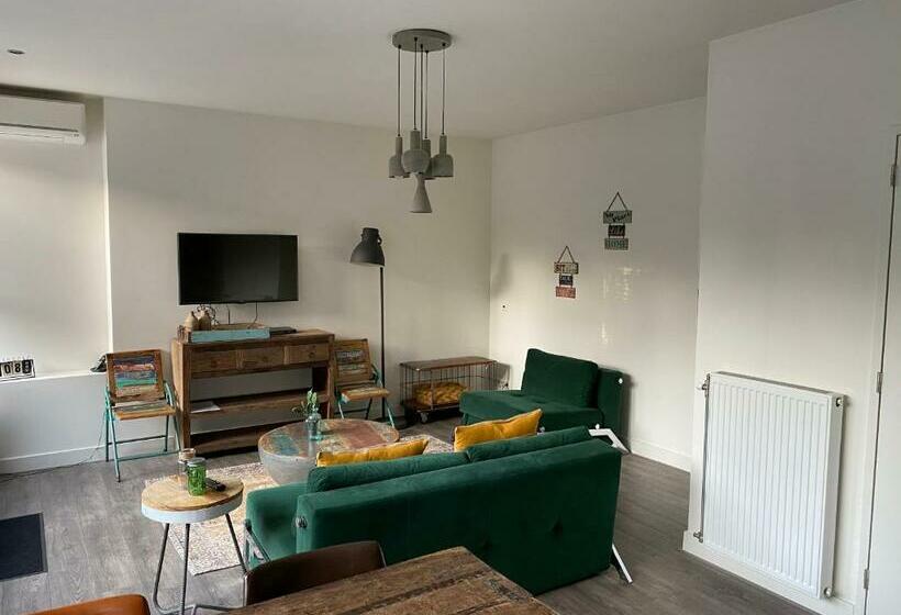 Апартаменты 1 Спальня Нижний Этаж, Oranjestaete