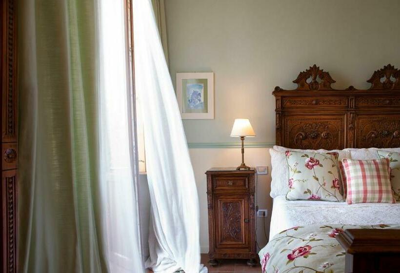 带阳台的豪华间, Palazzo Malaspina B&b