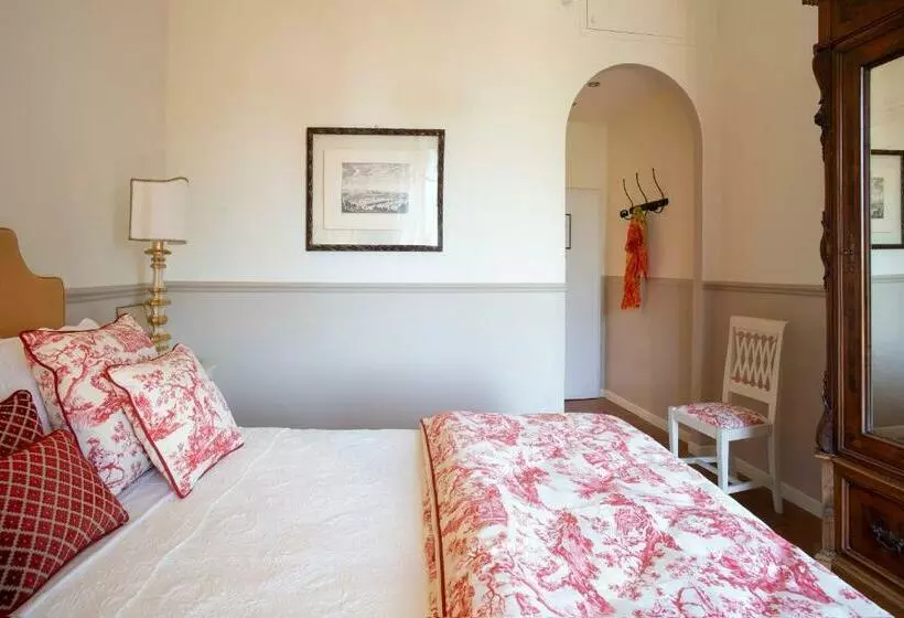 バルコニー付きデラックスルーム, Palazzo Malaspina B&b