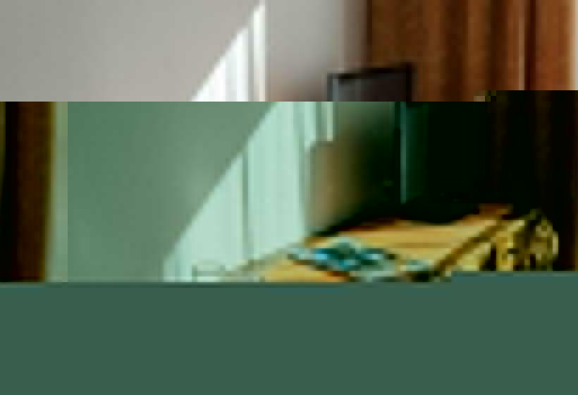 חדר סטנדרט לשלושה עם מרפסת, Pension Löwen