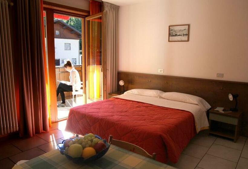 استودیوی استاندارد, Residence Elga