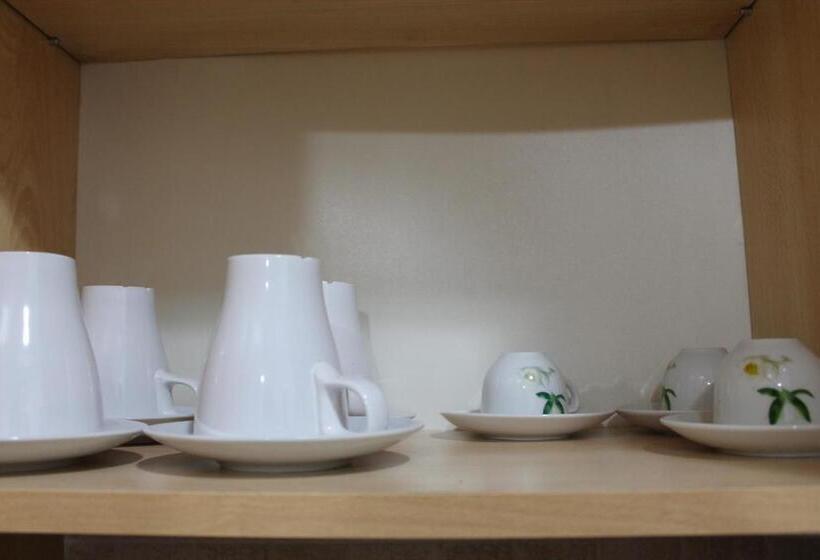 جناح جونيور عائلى, Residence Sol Levante