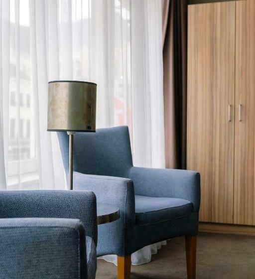 غرفة قياسية ثلاثية, Stadshotel De Klok