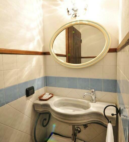 آپارتمان 1 خوابه, Terre Del Cantico Country House