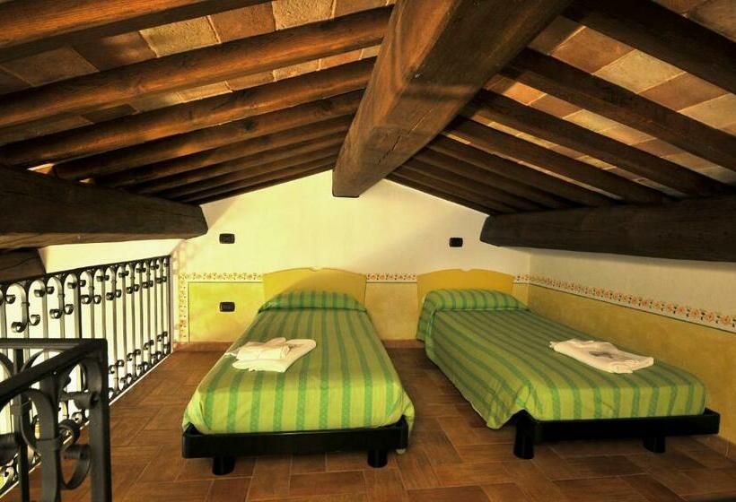 Апартаменты 1 Спальня, Terre Del Cantico Country House