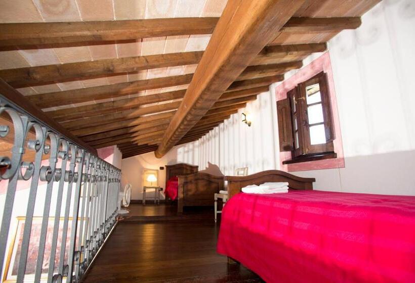 Номер Дюплекс, Terre Del Cantico Country House