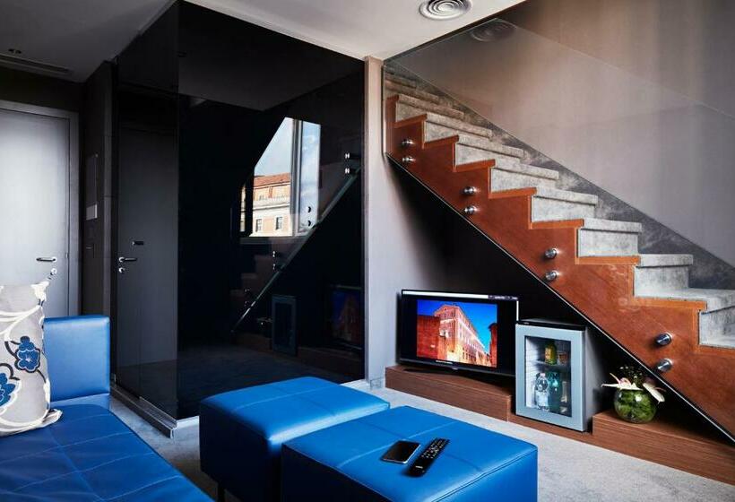 Junior Suite con Idromassaggio, The Building