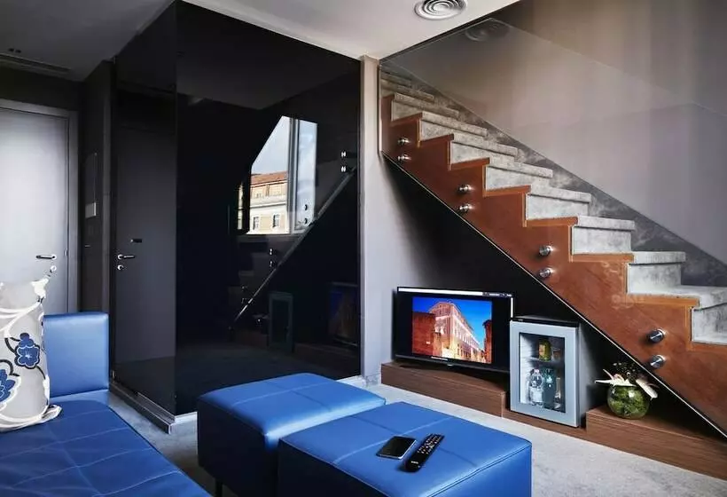 Junior Suite con Idromassaggio, The Building