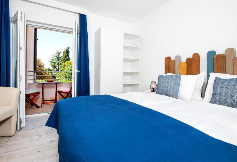 Номер Стандарт с Балконом, Villa Marea