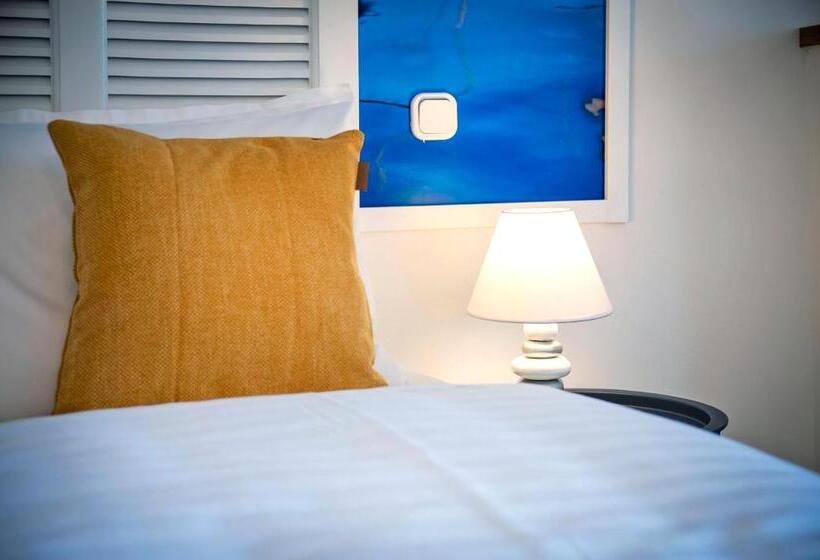 Студио Стандарт с Балконом, Villa Marea