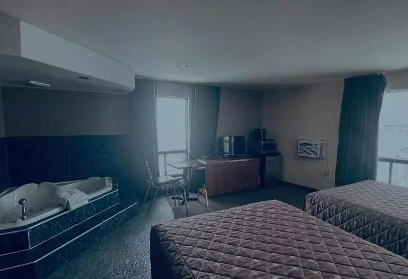 スーペリアールーム, Motel Falcon