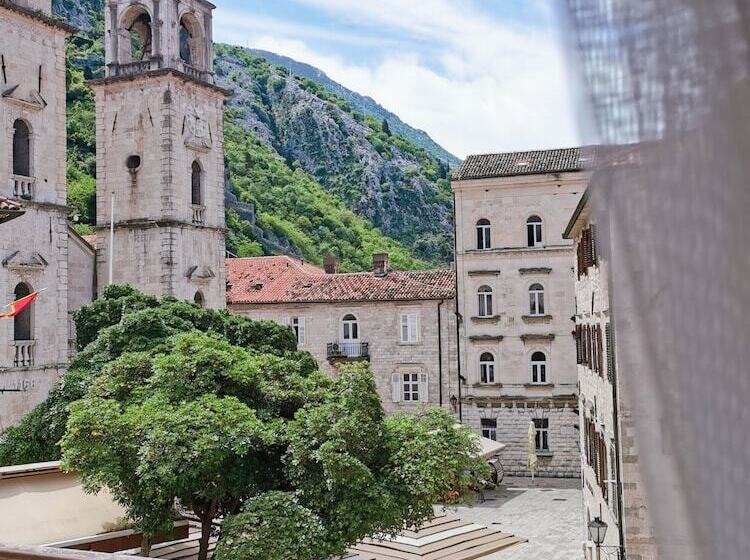 آپارتمان لوکس 1 خوابه, Villa Duomo