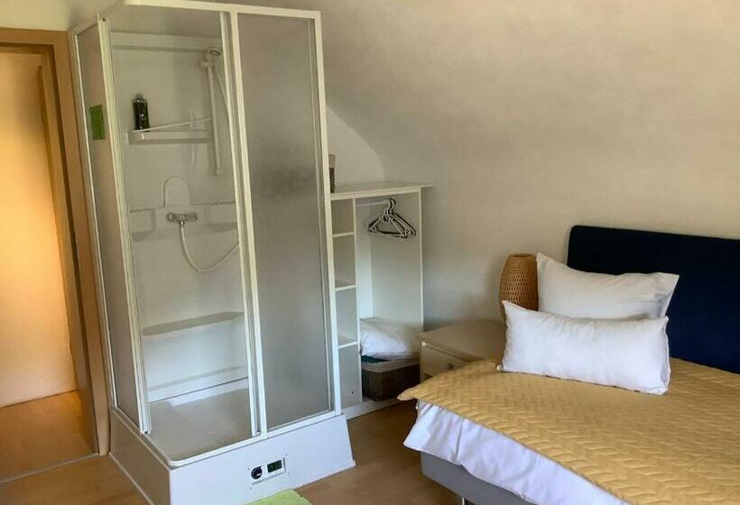 חדר אקונומי יחיד, Am Obersee