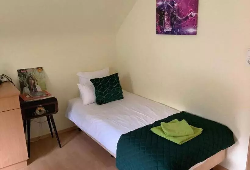 Comfort Kolmen Hengen Huone, Am Obersee