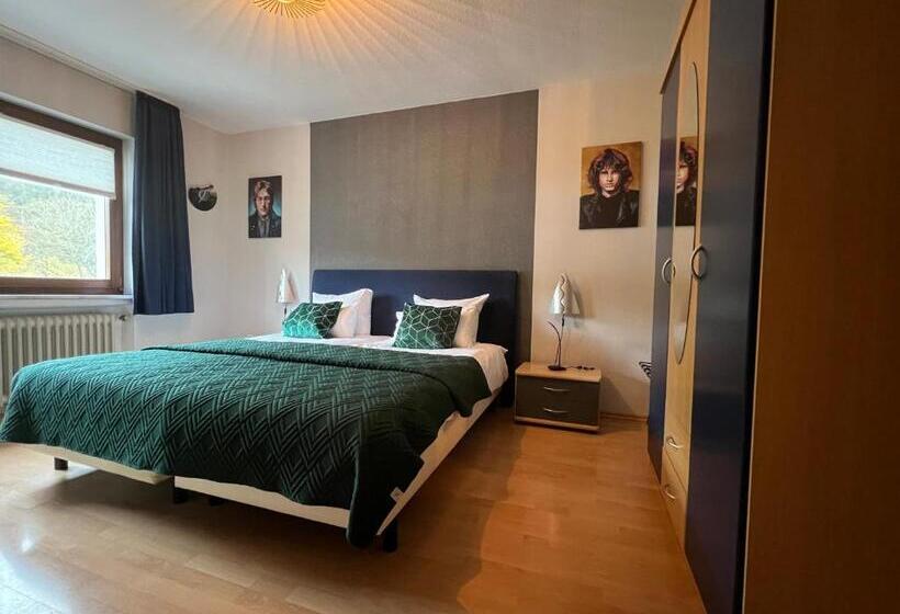 חדר דלוקס, Am Obersee