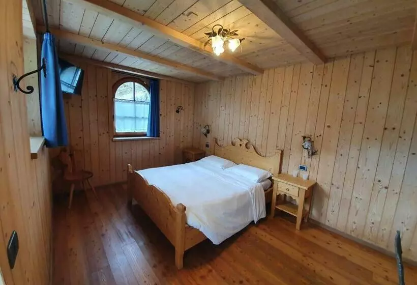 スーペリアールーム, Chalet Val Di Rabbi