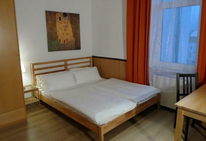 标准间, Deutscher Hof