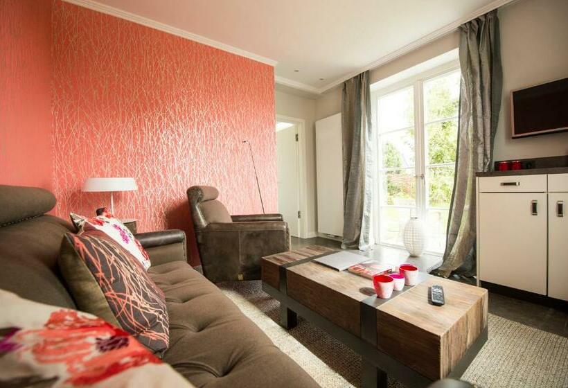 Люкс, Hof Galerie