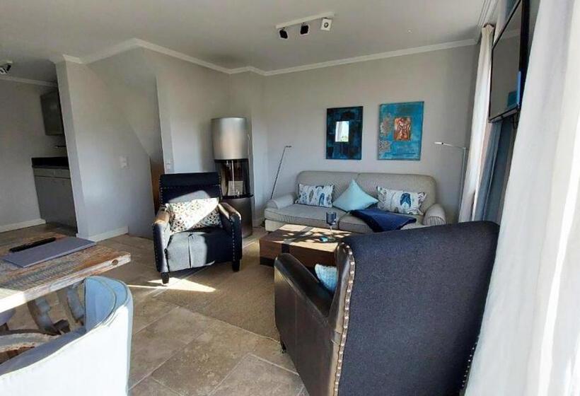 Люкс, Hof Galerie