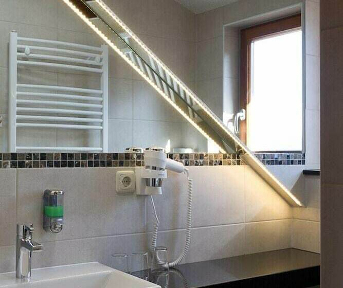 スタンダードルーム, Landhotel Zur Grünen Kutte