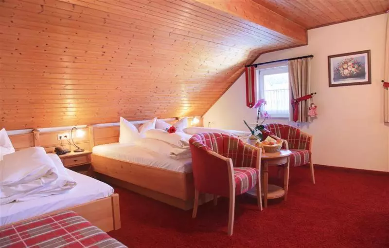 スタンダードトリプルルーム, Landhotel Zur Grünen Kutte