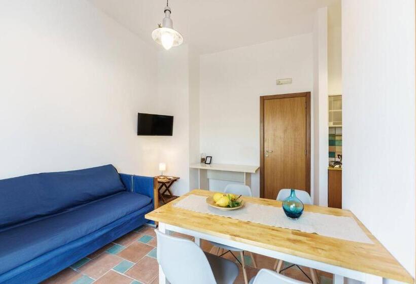 Апартаменты 1 Спальня, Le Grand Bleu Gioia Apartments