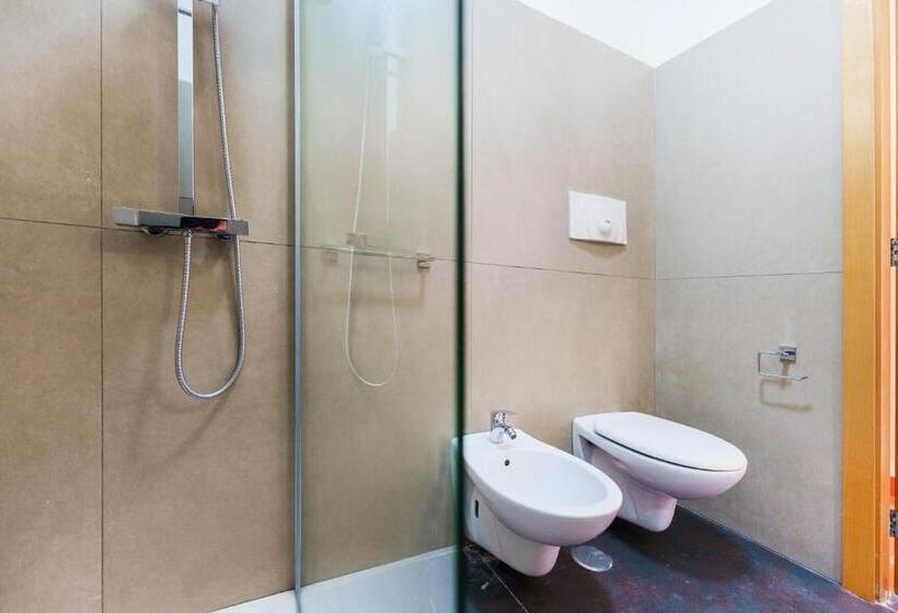 Апартаменты 1 Спальня Нижний Этаж, Le Grand Bleu Gioia Apartments