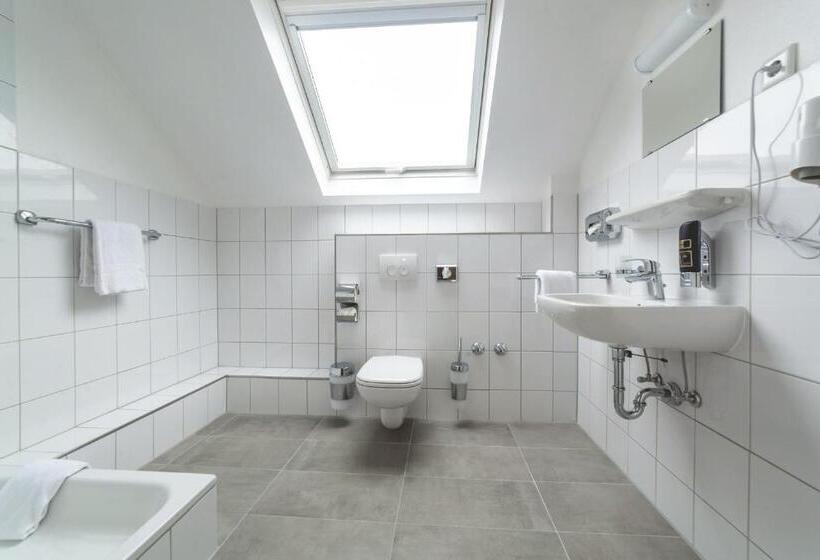 غرفة إقتصادية فردية, Omega