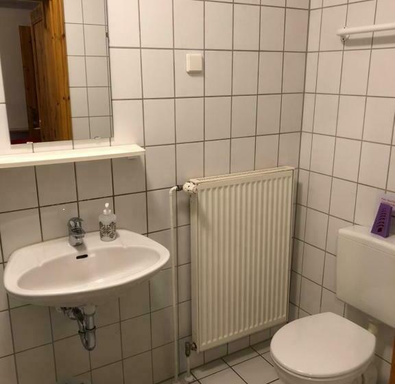 غرفة قياسية, Pension K.krause