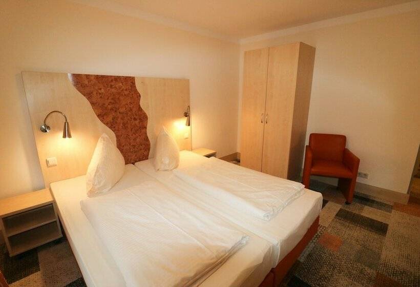 标准间, Petul Apart Hotel Ernestine