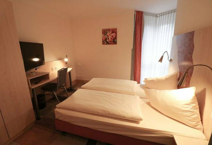 经济房, Petul Apart Hotel Ernestine