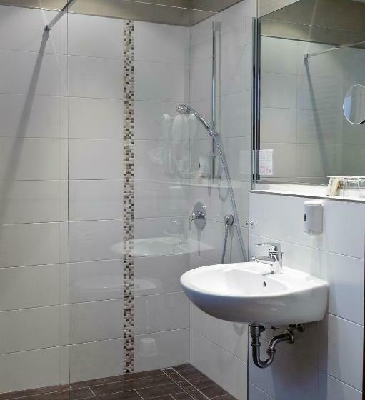 스탠다드 룸, Pfeffermühle