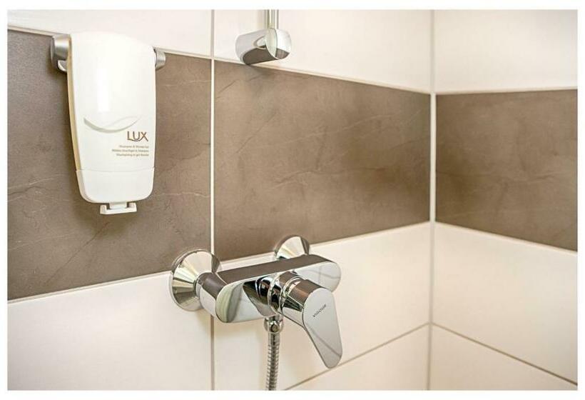 标准间, Postillion