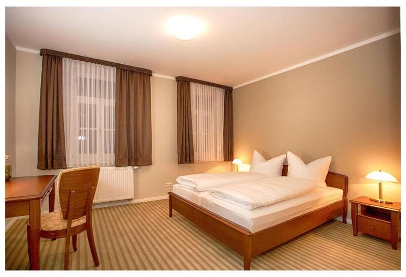 标准间, Postillion