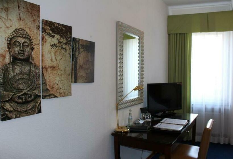 اتاق راحتی, Restaurant Heute