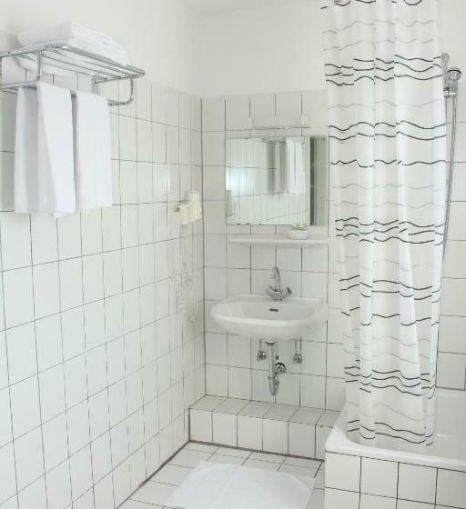 اتاق راحتی, Restaurant Heute