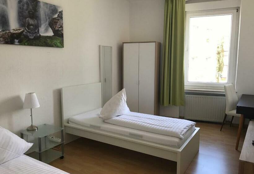 اتاق استاندارد, Restaurant Heute